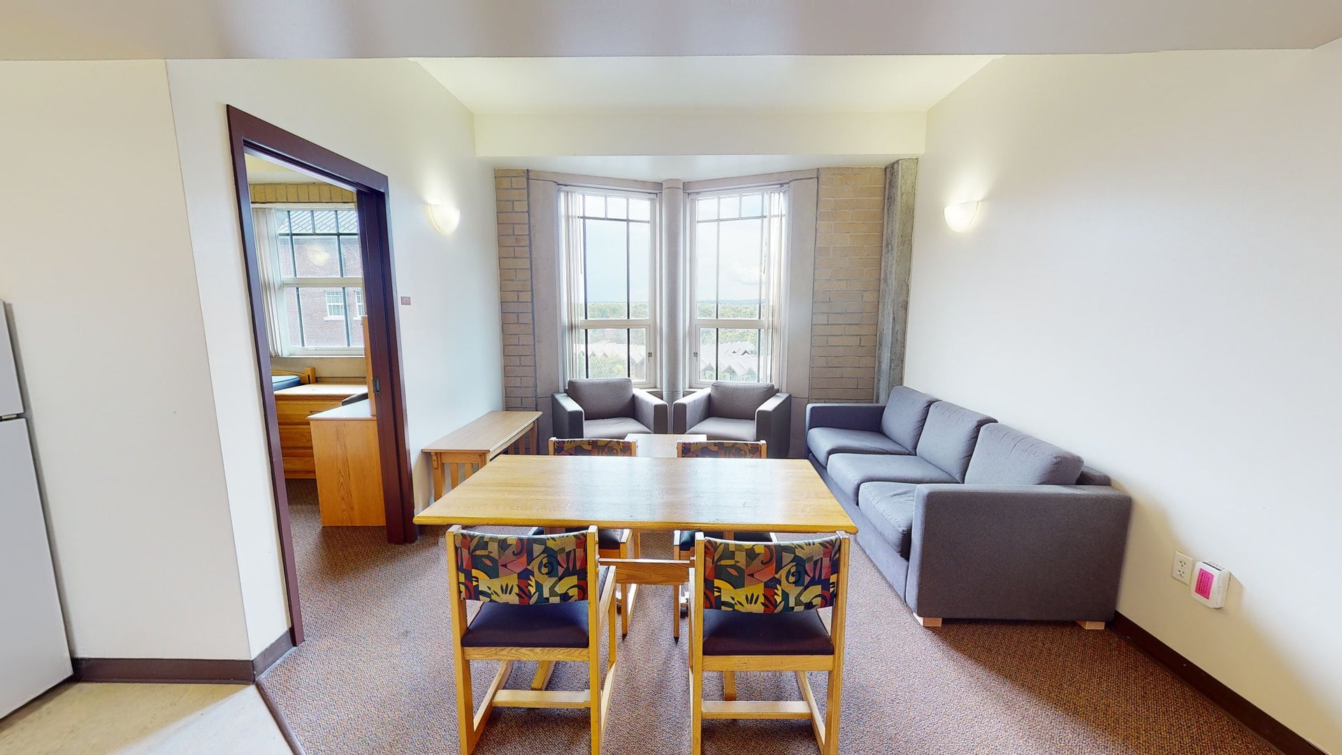 Nelson Hall (6 person) 4 Bedroom Apartment