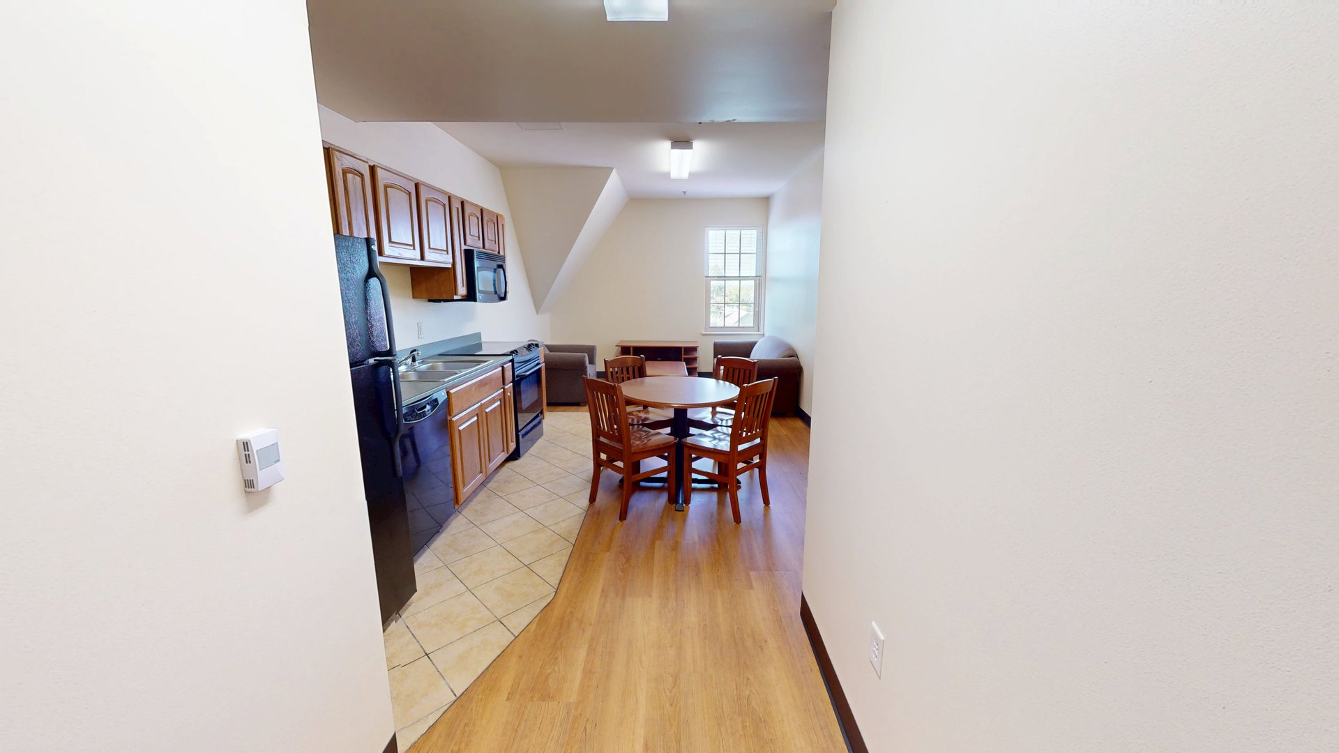 Brooks Flats: Apartment