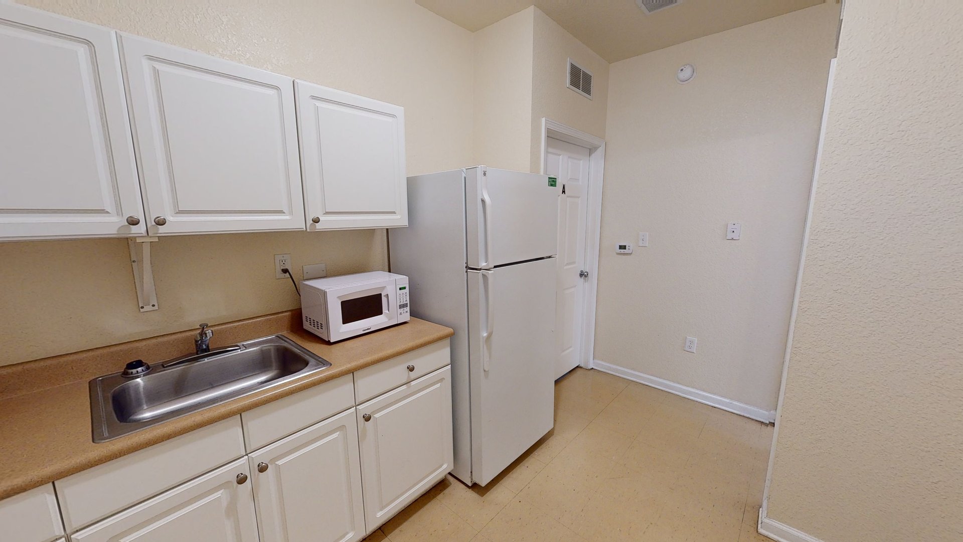 Lakeside Four-Person Suite