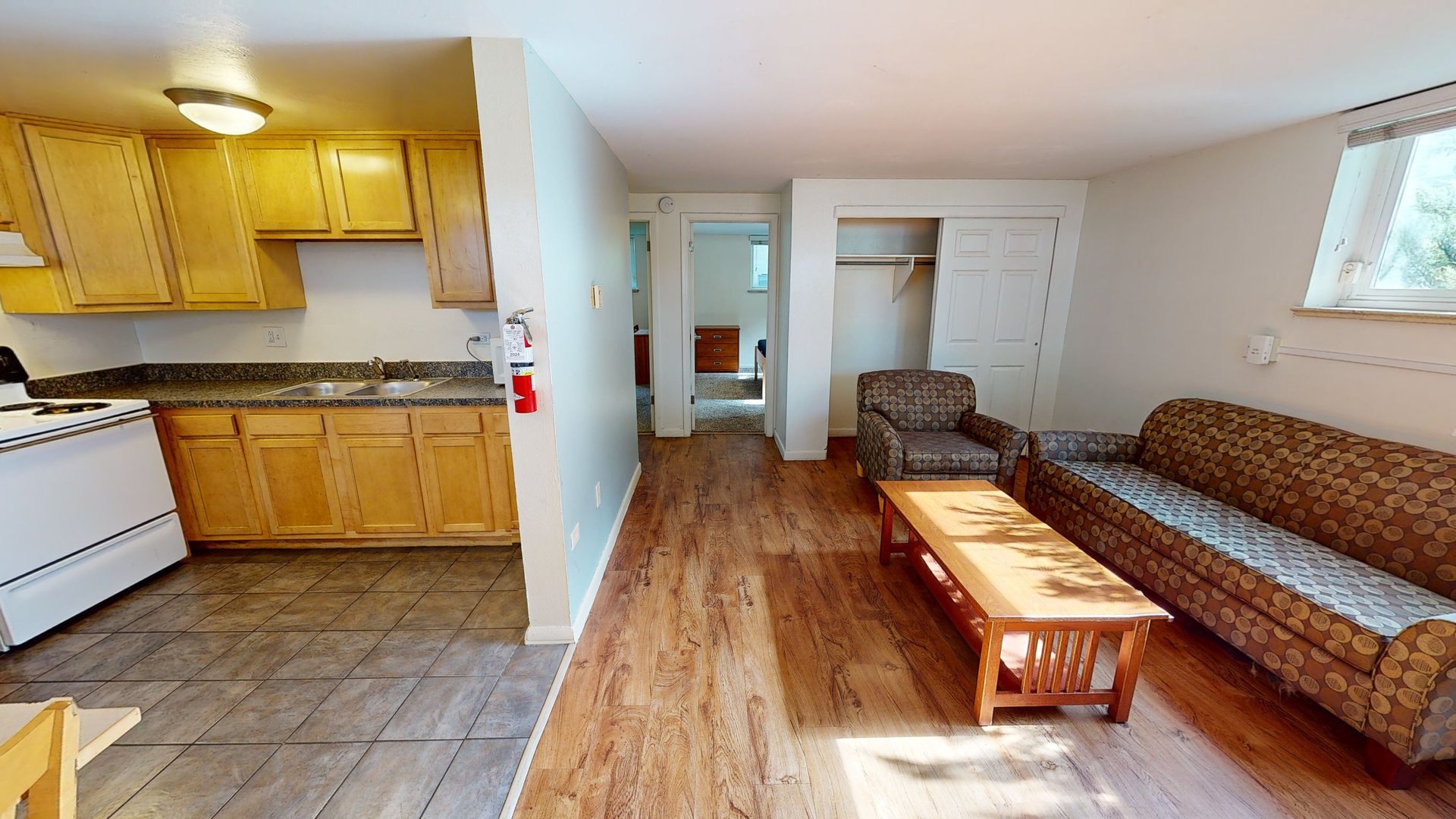 Lynn Marie 2 Bedroom Apartment