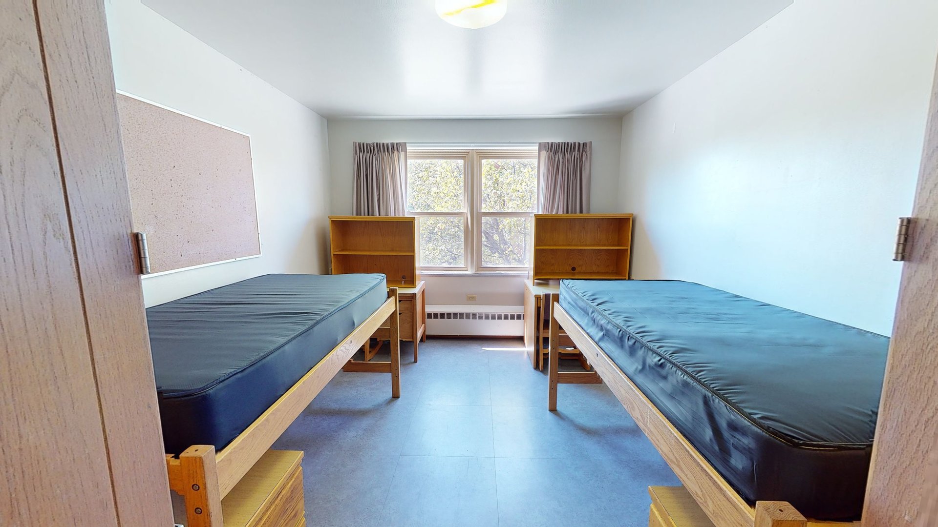 Duniway Hall Double Room