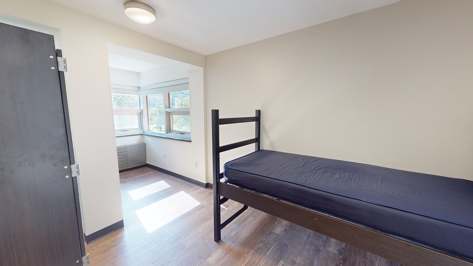 Knowles Hall Single Room