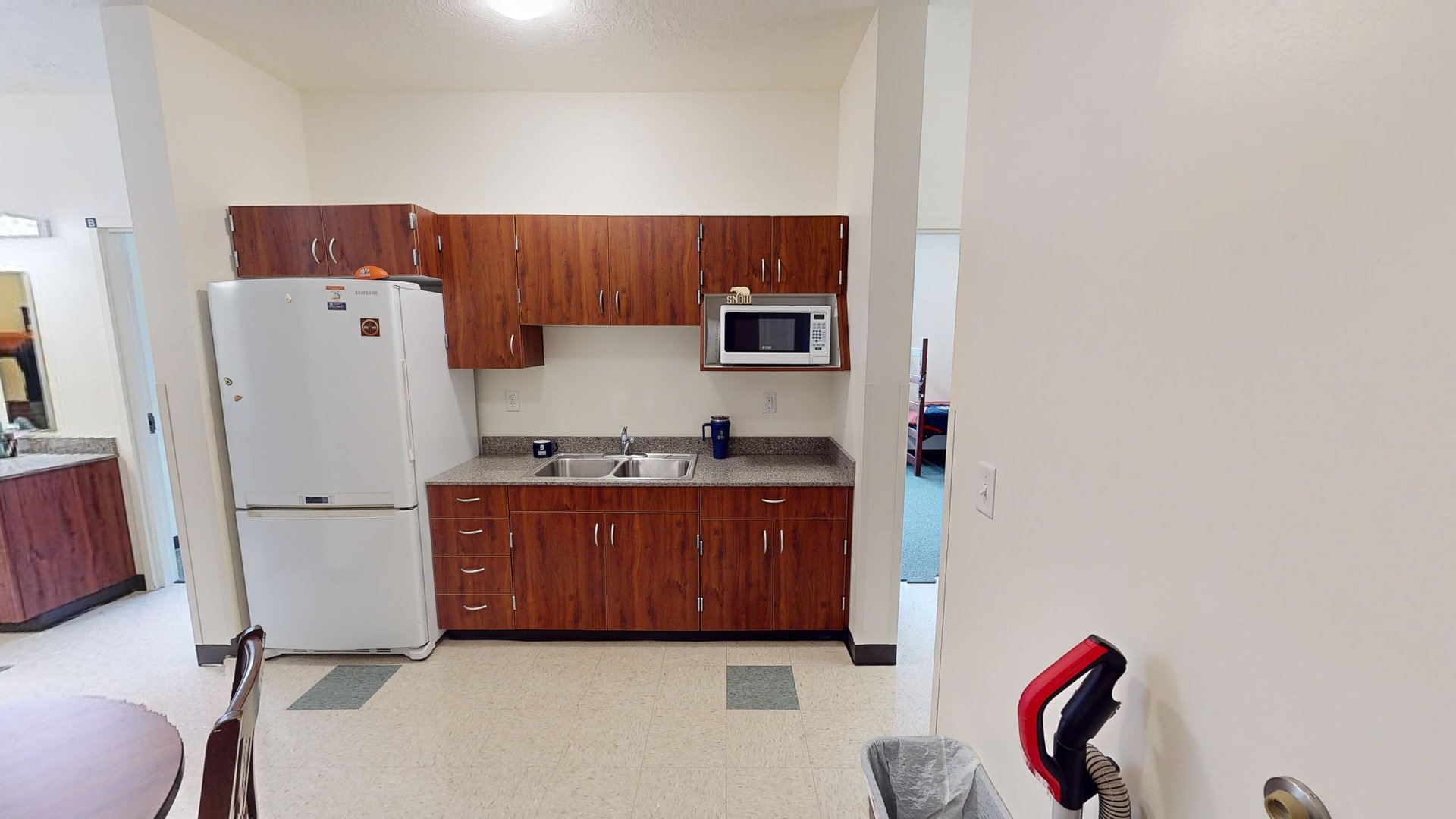 Suites at Academy Square 3 Bedroom (6-Person)