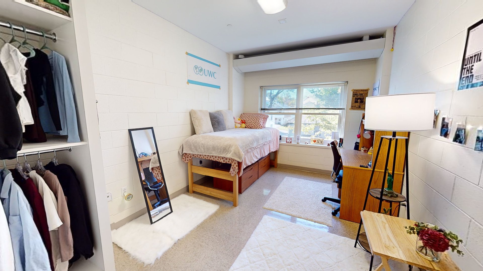 Gaines Hall Single