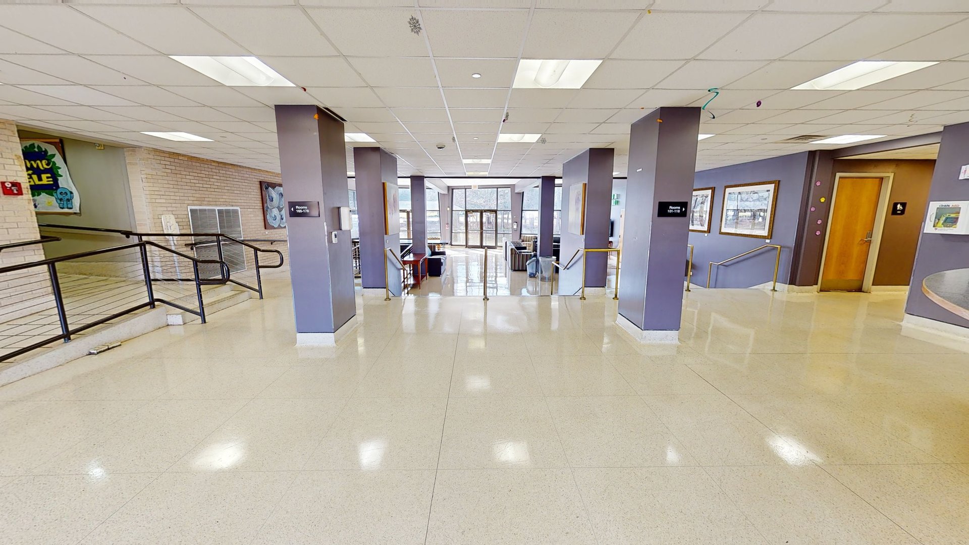 Blake Hall – Lobby