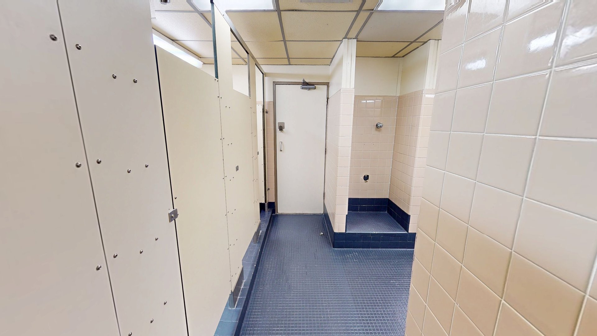 Jackson Hall Bathroom