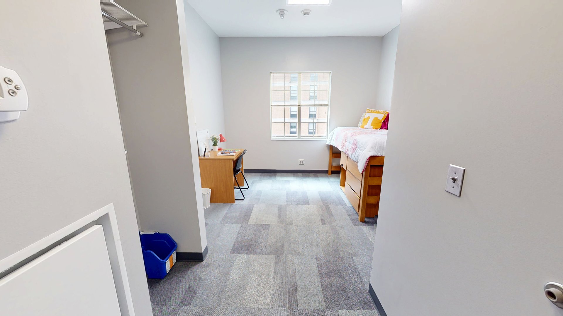 Robinson Hall Single
