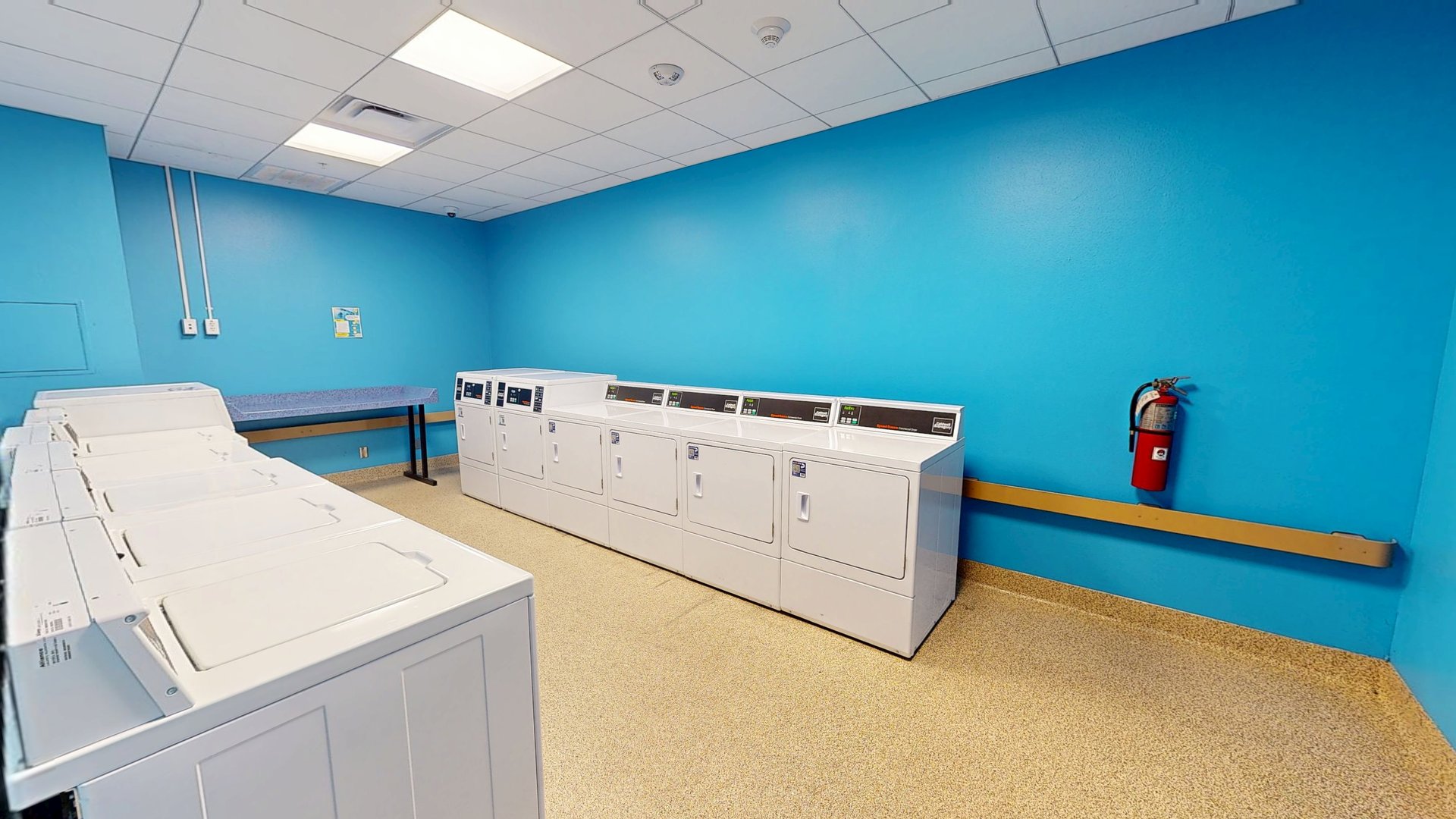 Whitley Laundry Room (1st Floor)