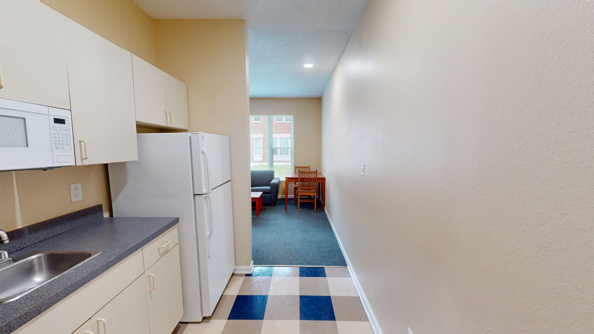 Southern Pines 2 Bed/1 Bath Suite