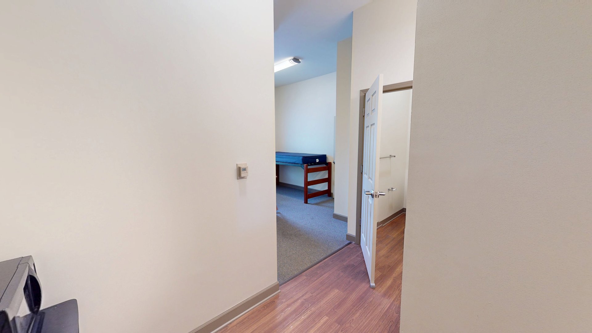 Windward Commons 2 Bed/1 Bath Shared Suite