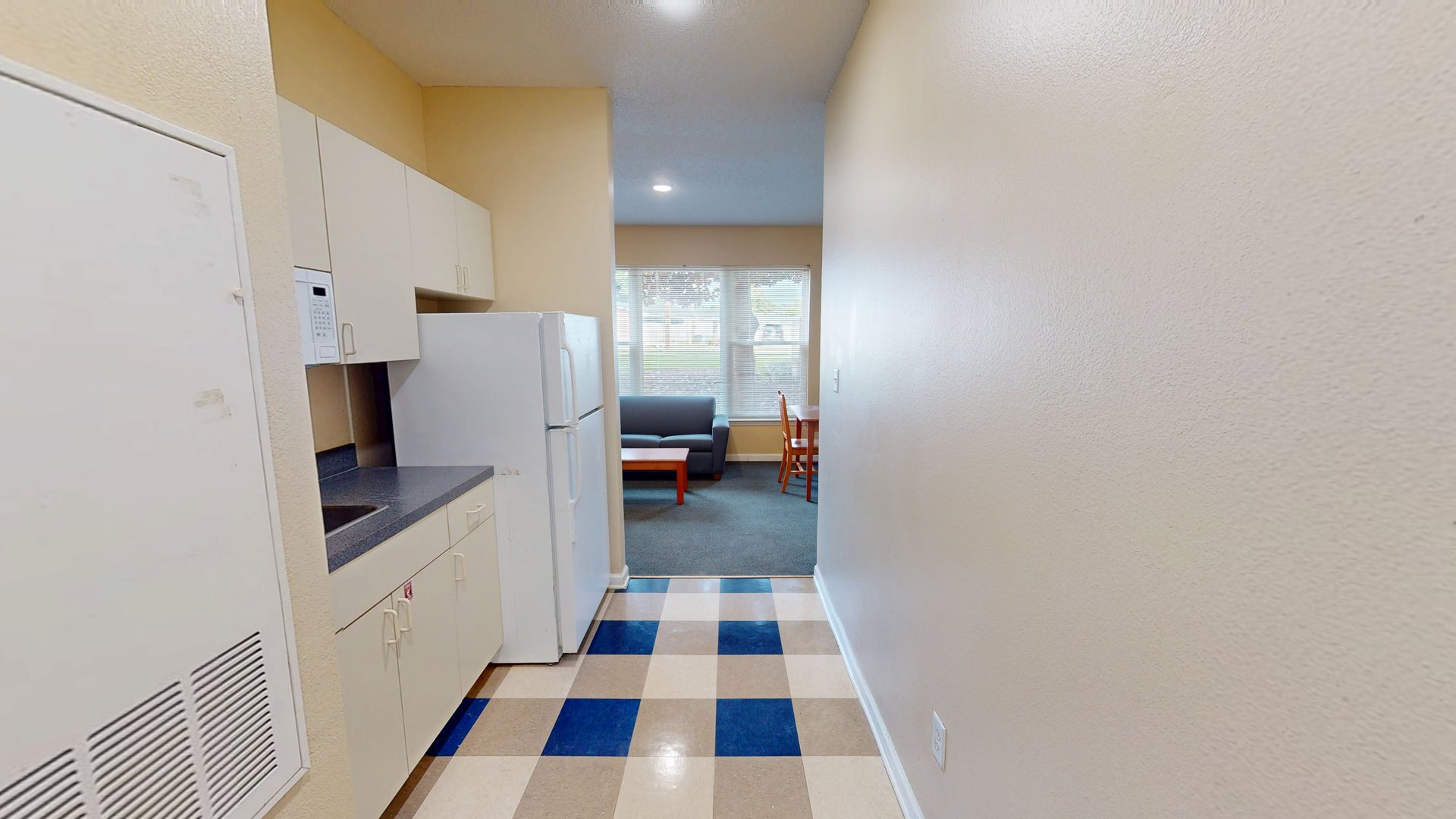 Southern Pines 4 Bed/2 Bath Suite