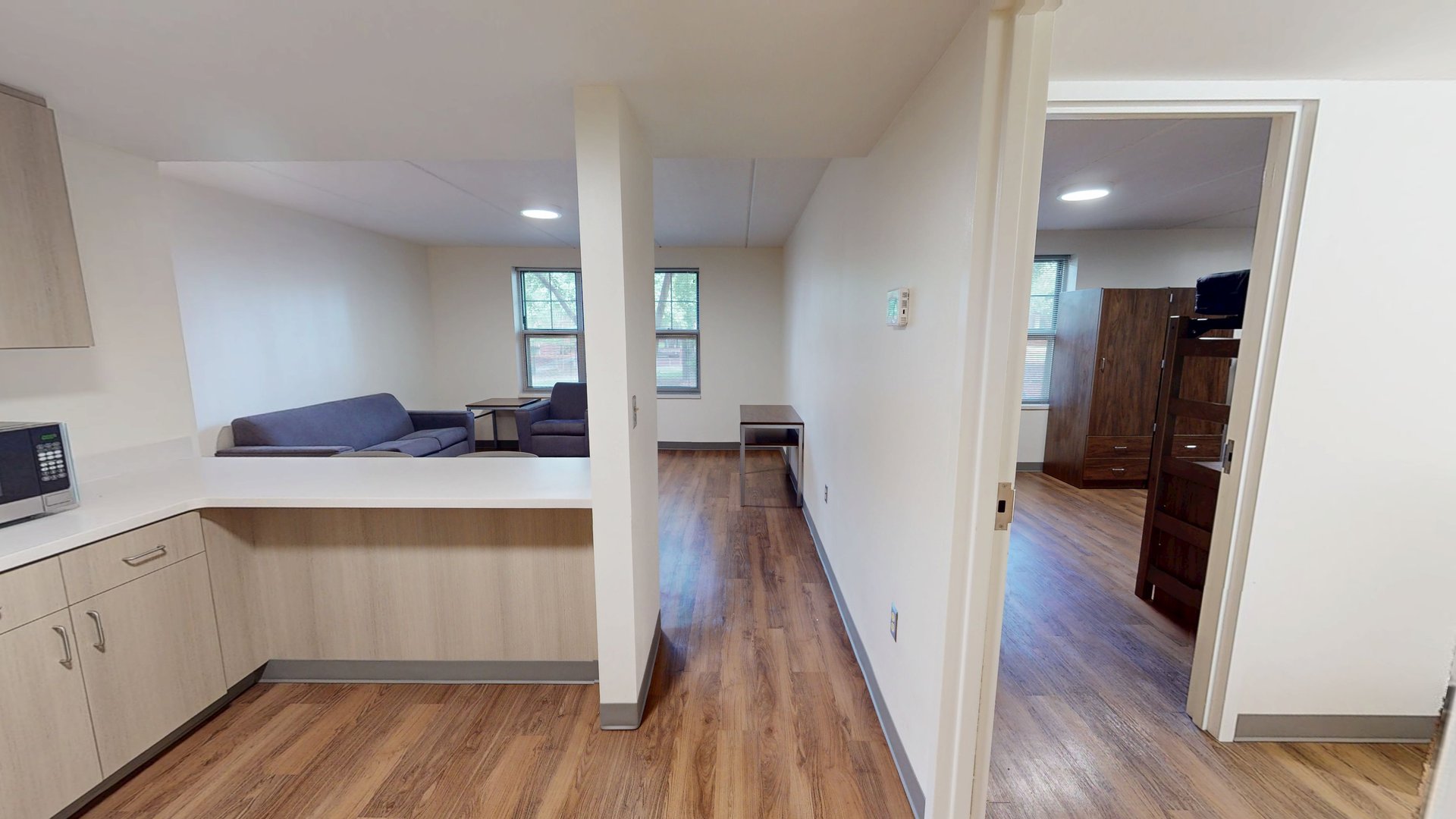 Kennedy 5 Person/2 Bedroom Super Suite
