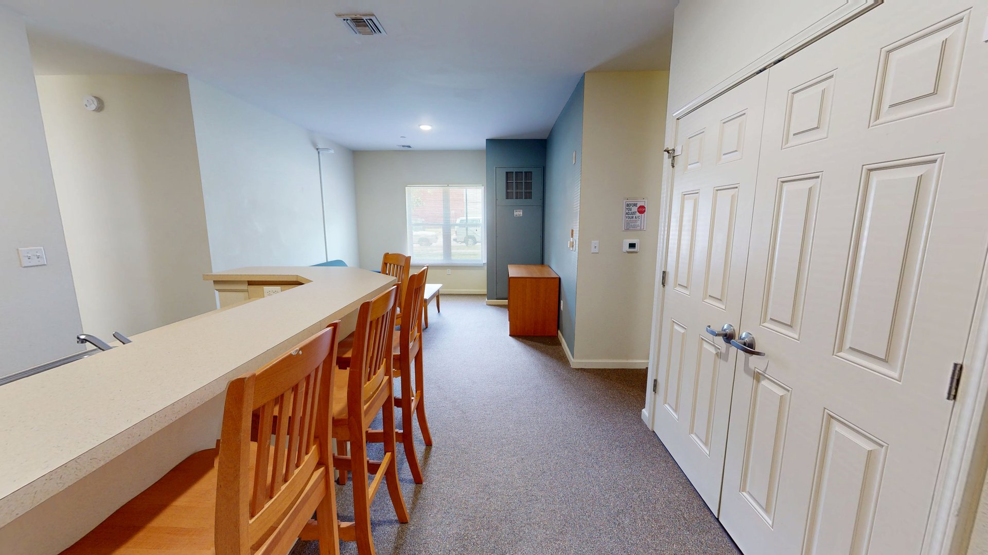 Centennial 4 Bed / 2 Bath Apartment