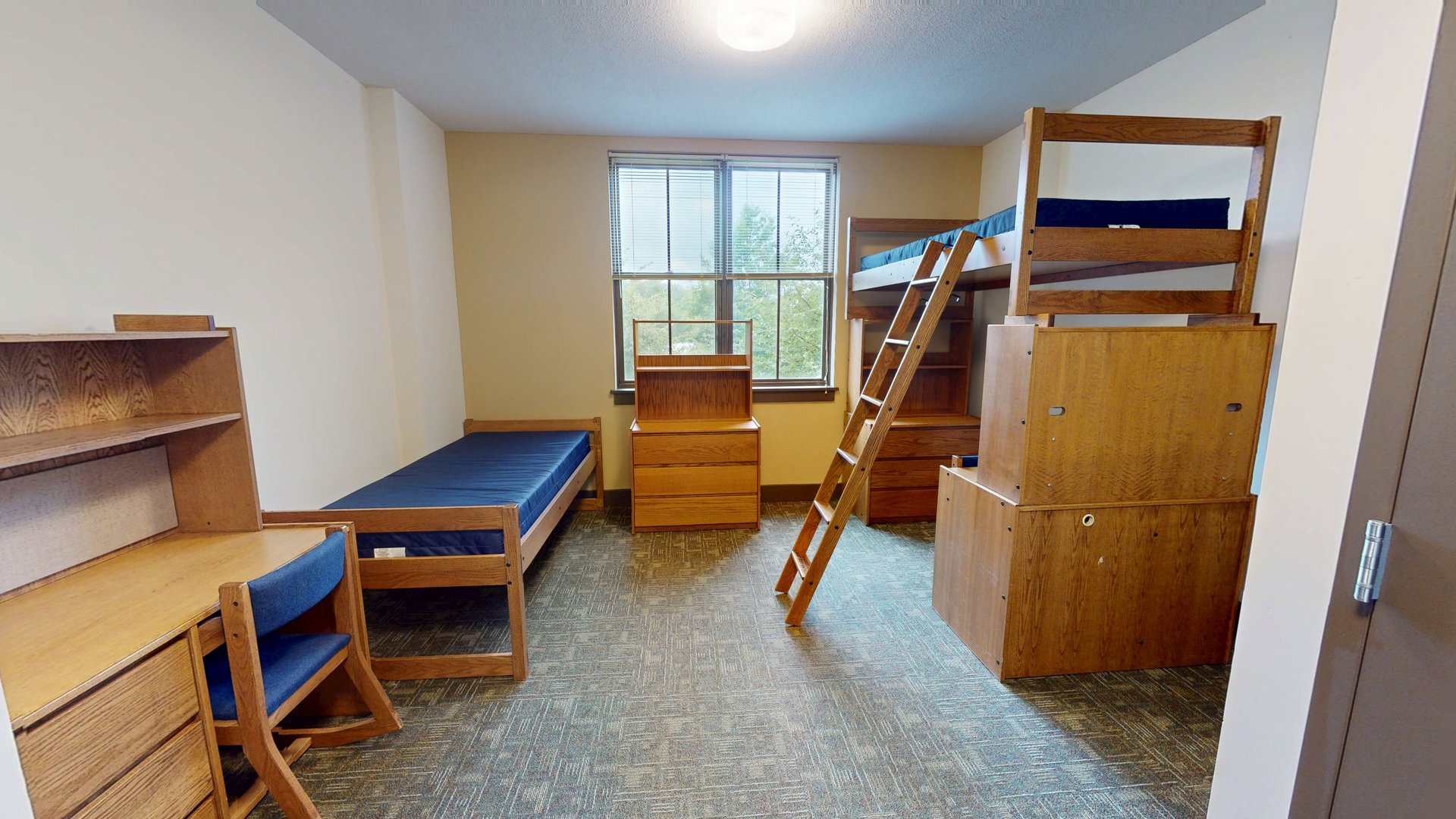 Morgan/Deerfield Double Room