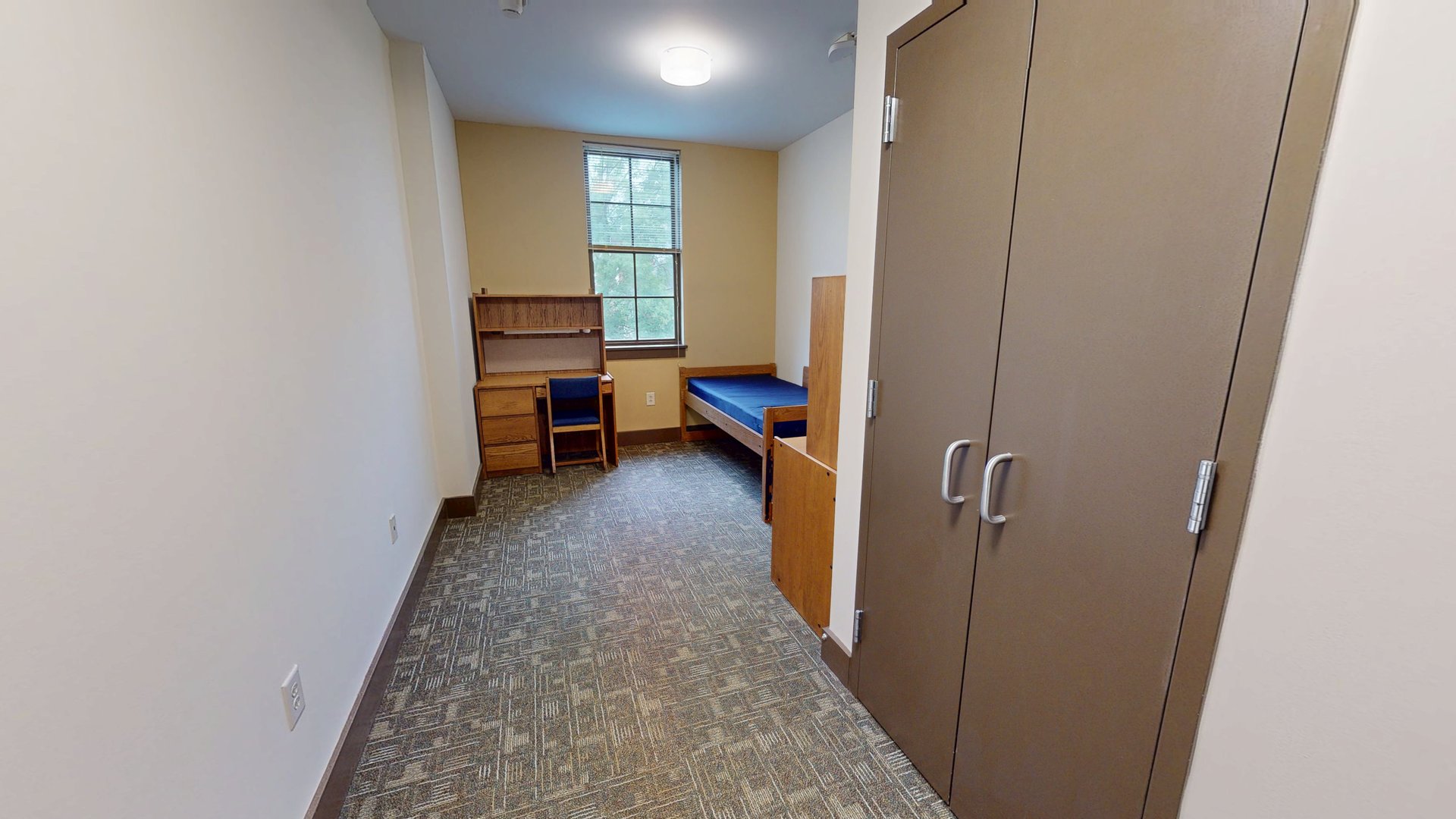 Morgan/Deerfield Single Room
