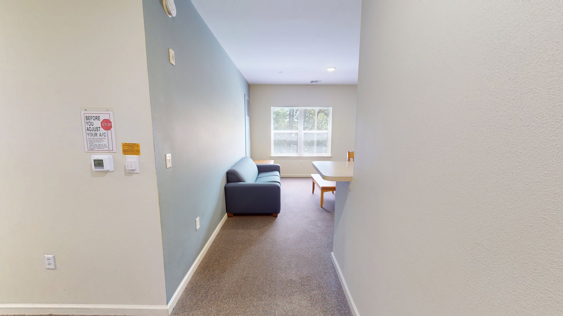 Centennial 2 Bed/1 Bath Apartment