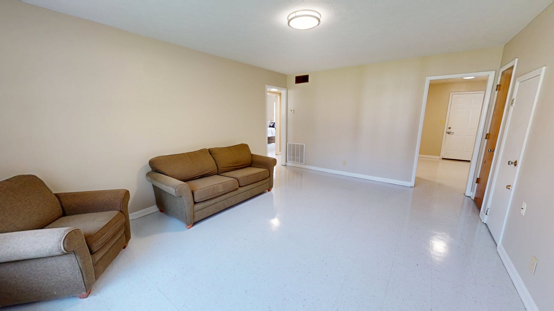 Colonial Arms Apartments – Two Bedroom Virtual Tour