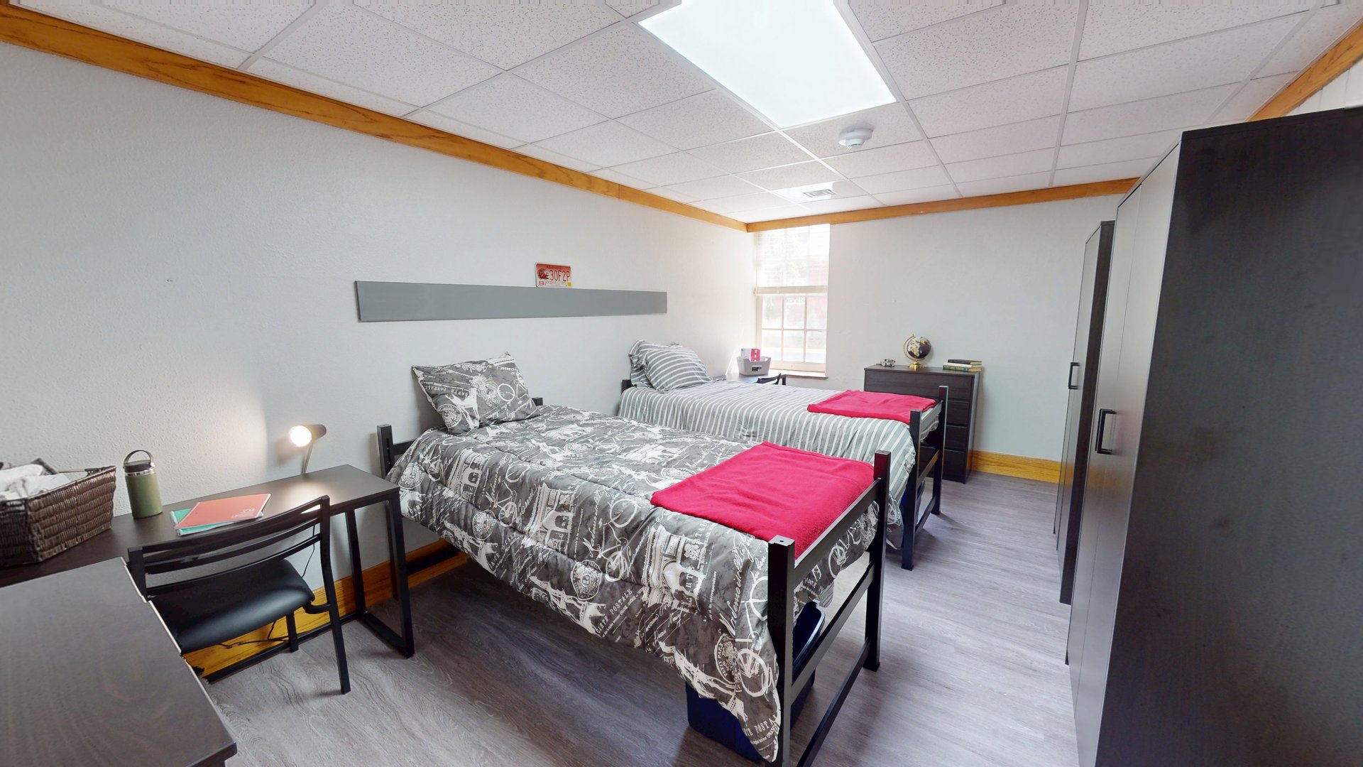 Crow/Dixon Hall Virtual Tour