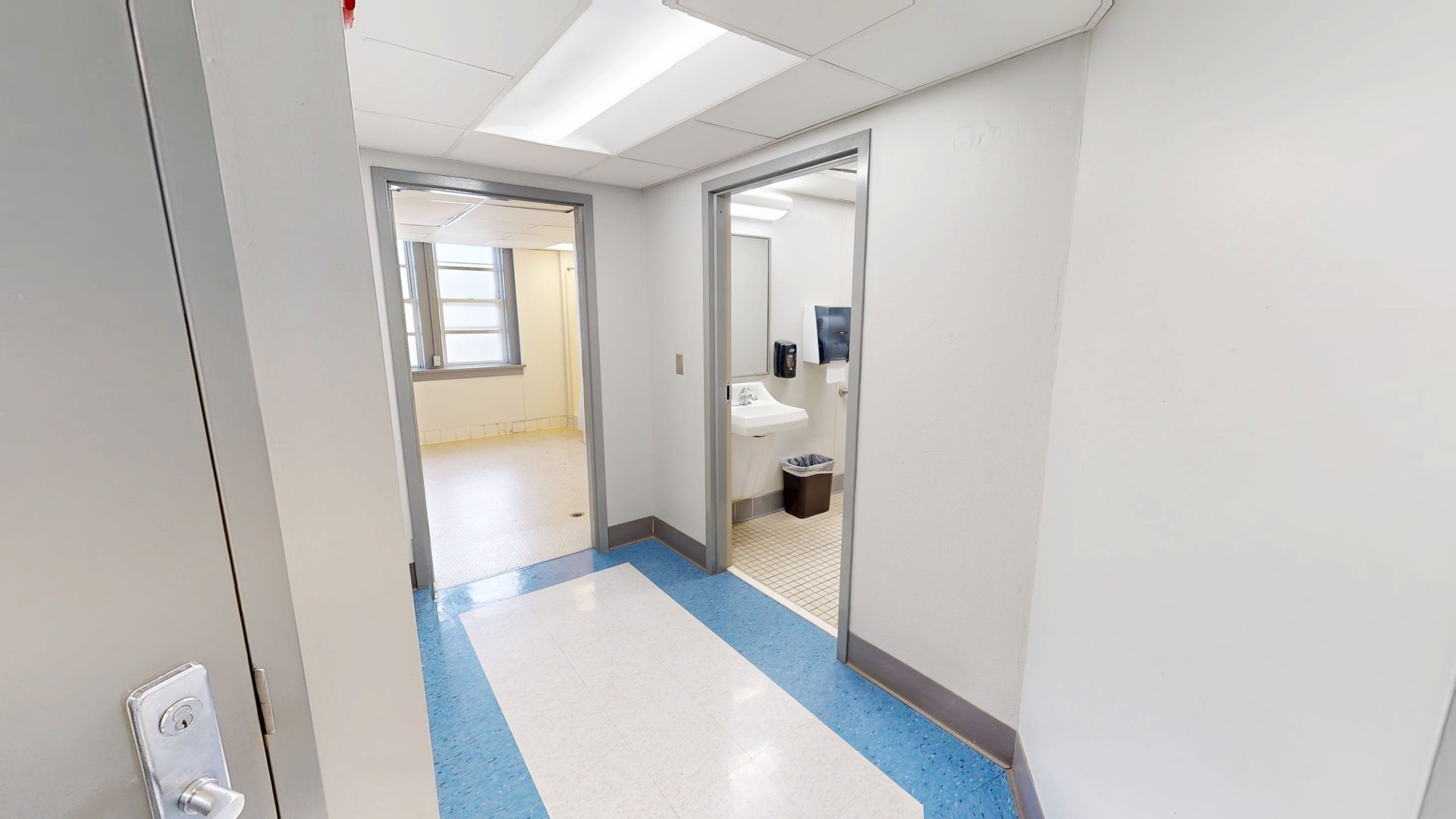 Daugette Hall – Bathroom Virtual Tour