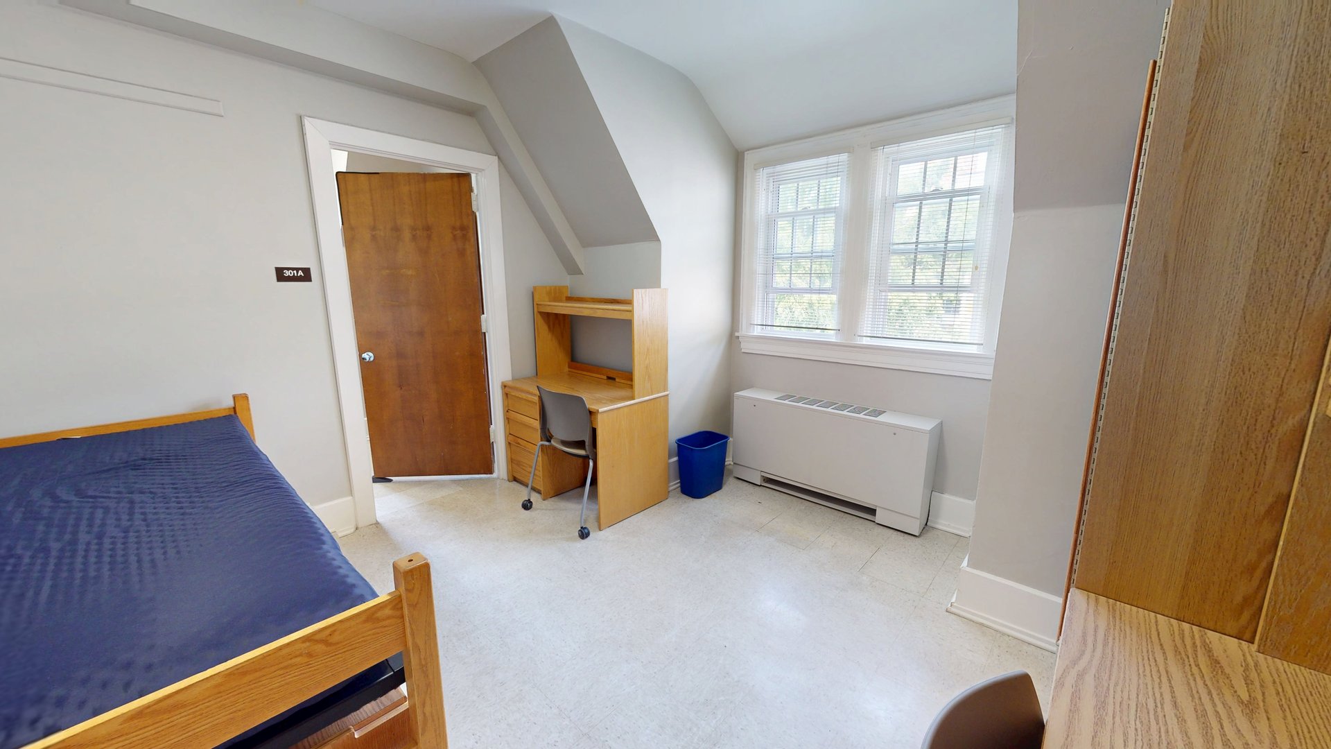 Taylor House Double Bedroom 3rd Floor