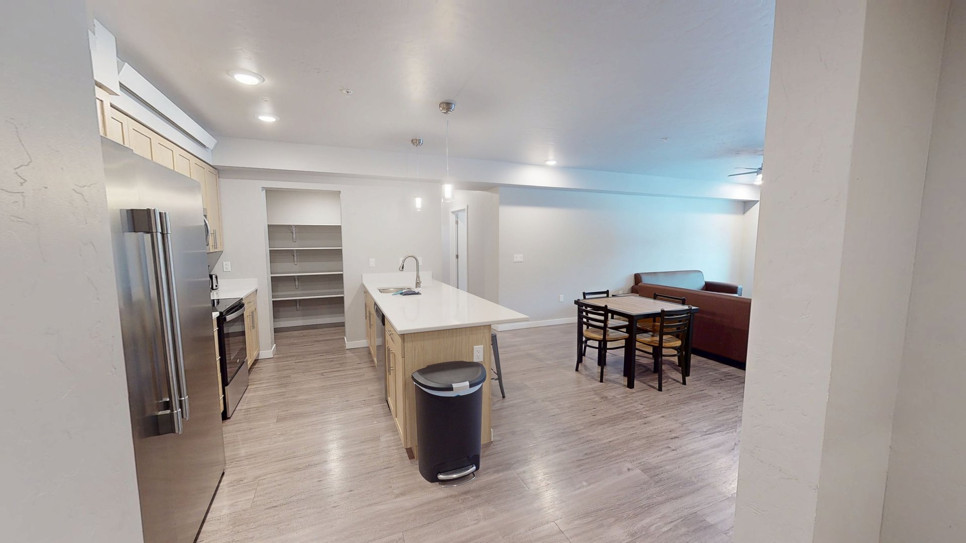 RiverView Apartments, Big Sky, 8Bedroom