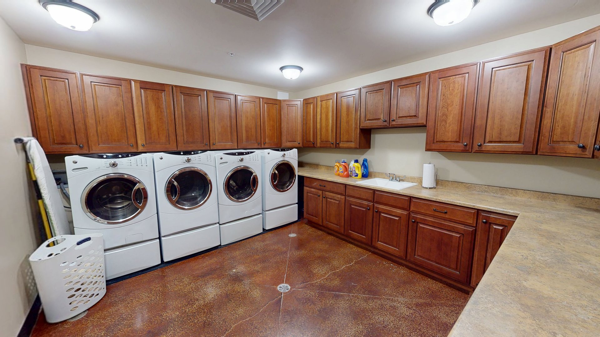 Crazy Mountain Ranch Resident Laundry Room