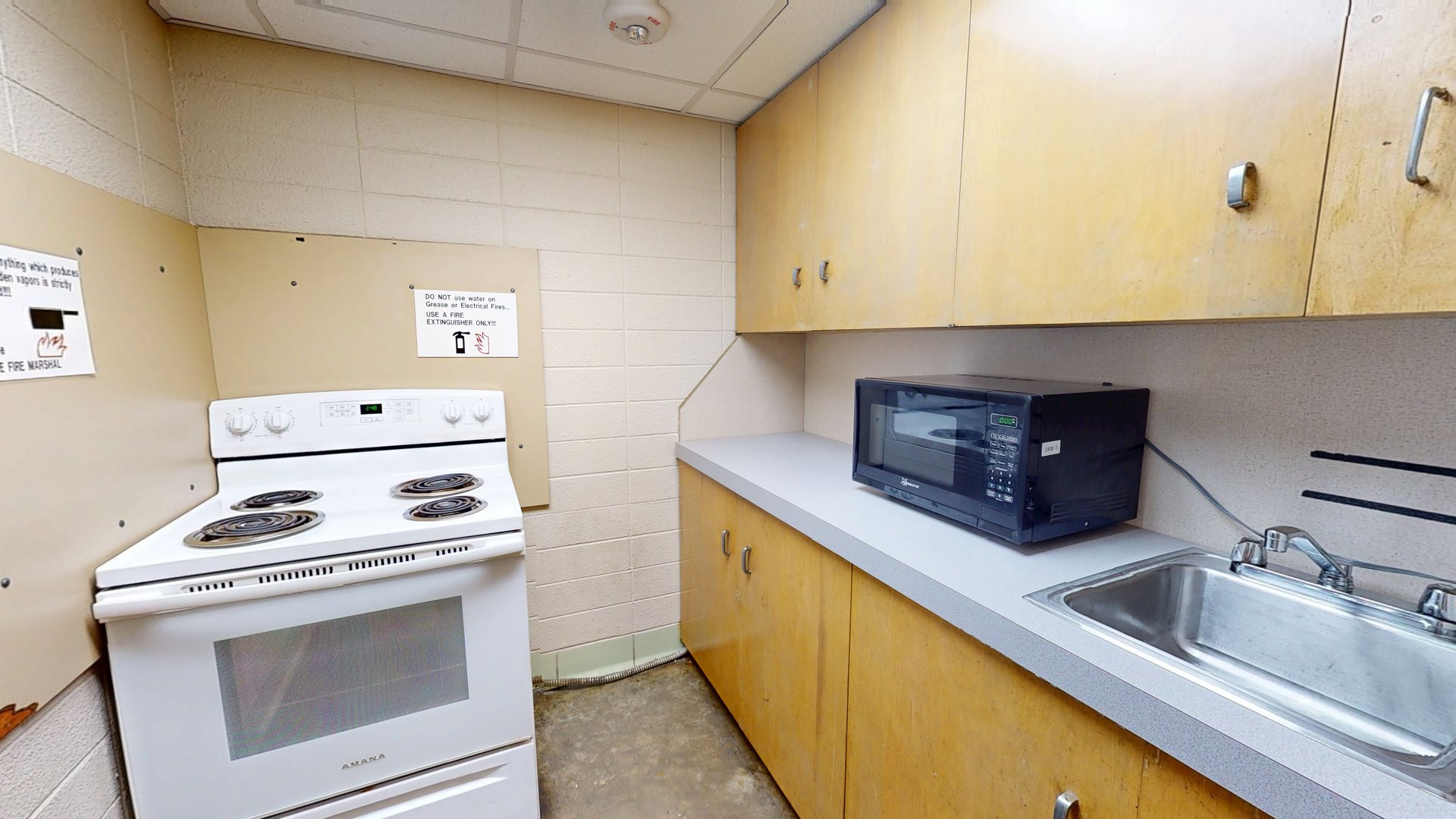 Acadian Hall – Kitchen