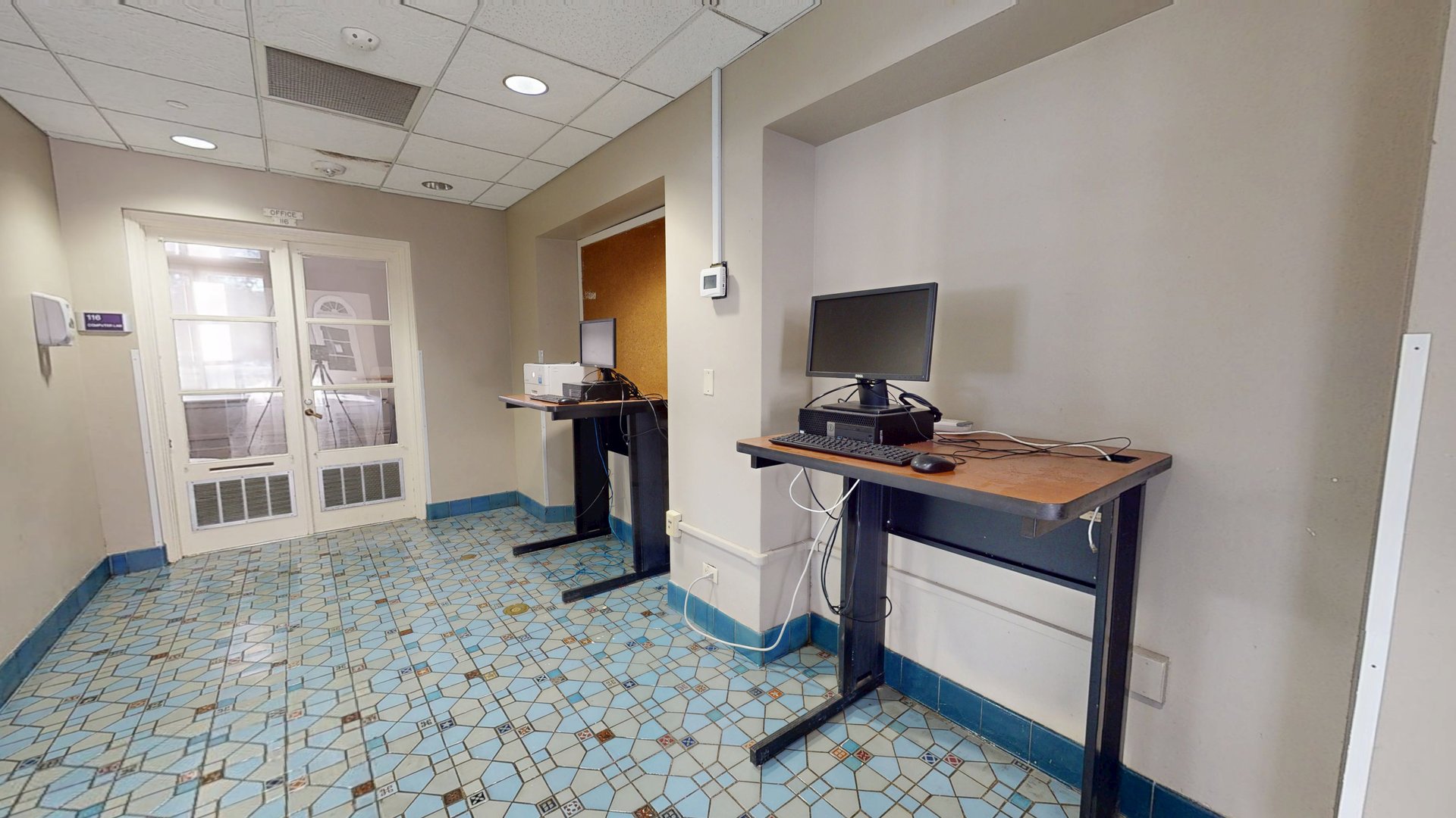 Acadian Hall – Computer Lab