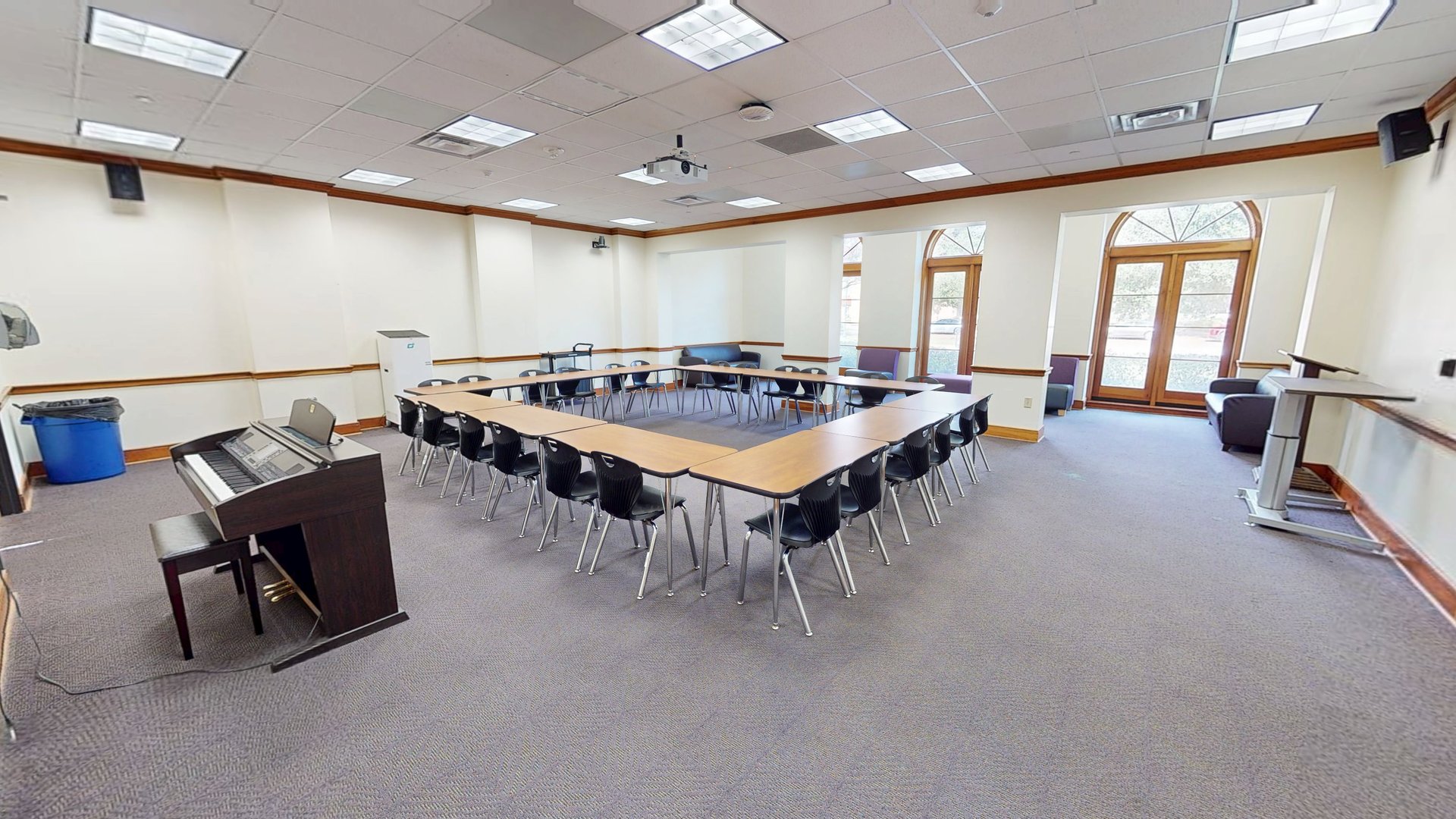 Laville Hall – Classroom