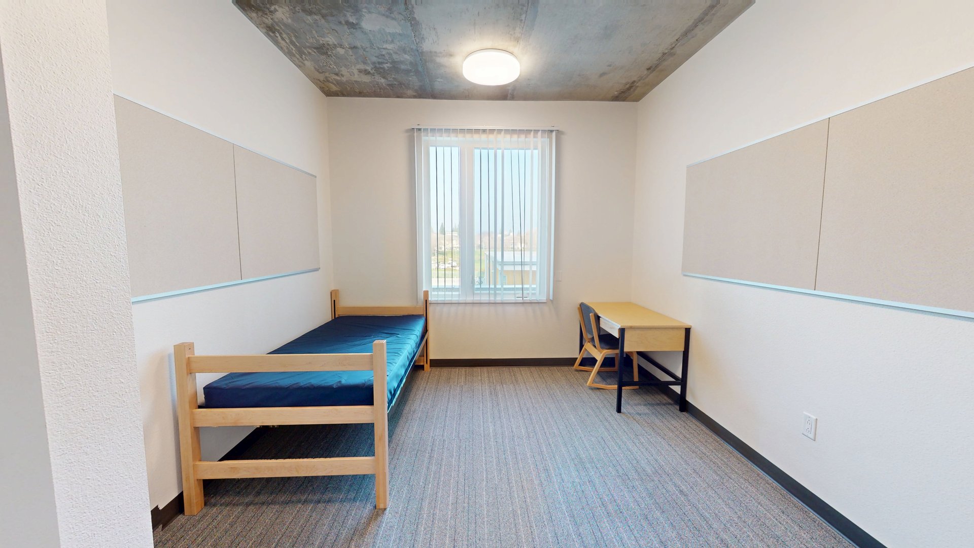 Granite Pass Single Room