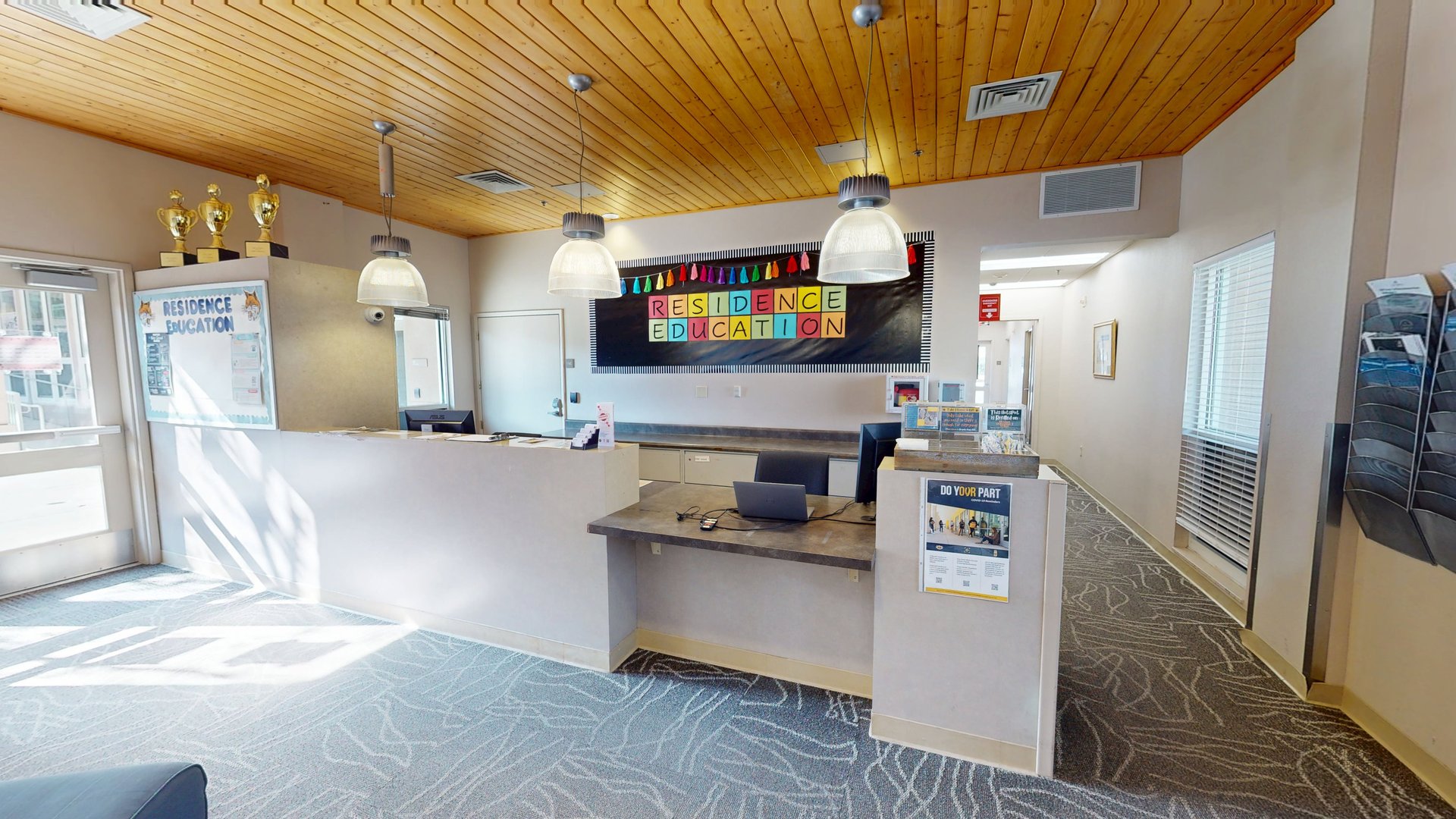 Resident Services Desk