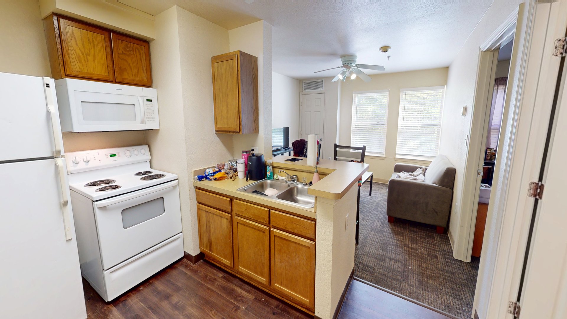 Spartan Suites 1 Bedroom Apartment