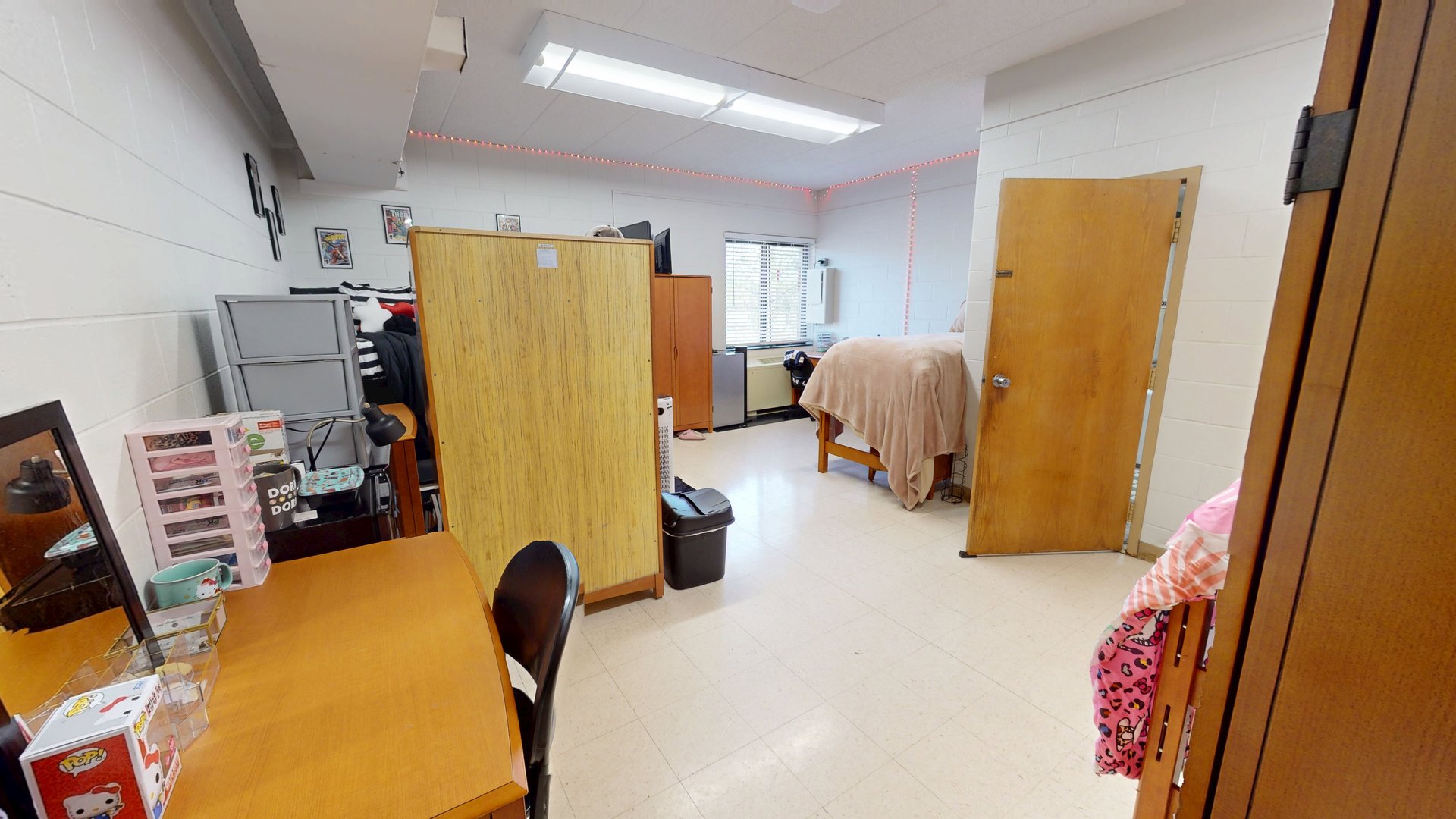 Charles Smith & Lee Smith Halls Triple Room