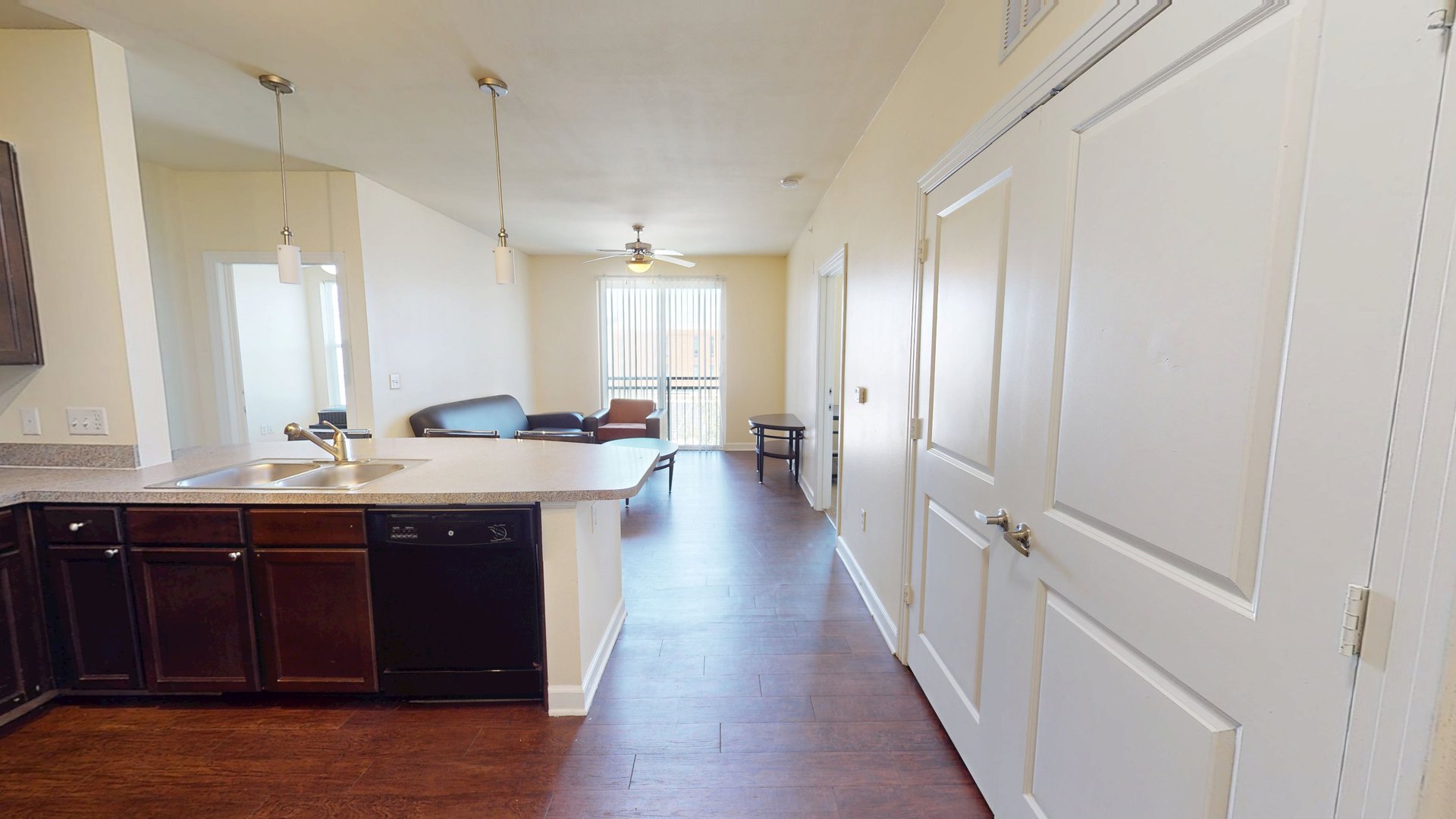 Proximity 3 Bedroom Apartment