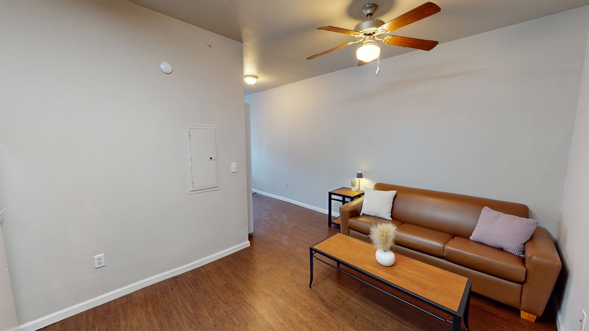 Texan Hall Studio Apartment