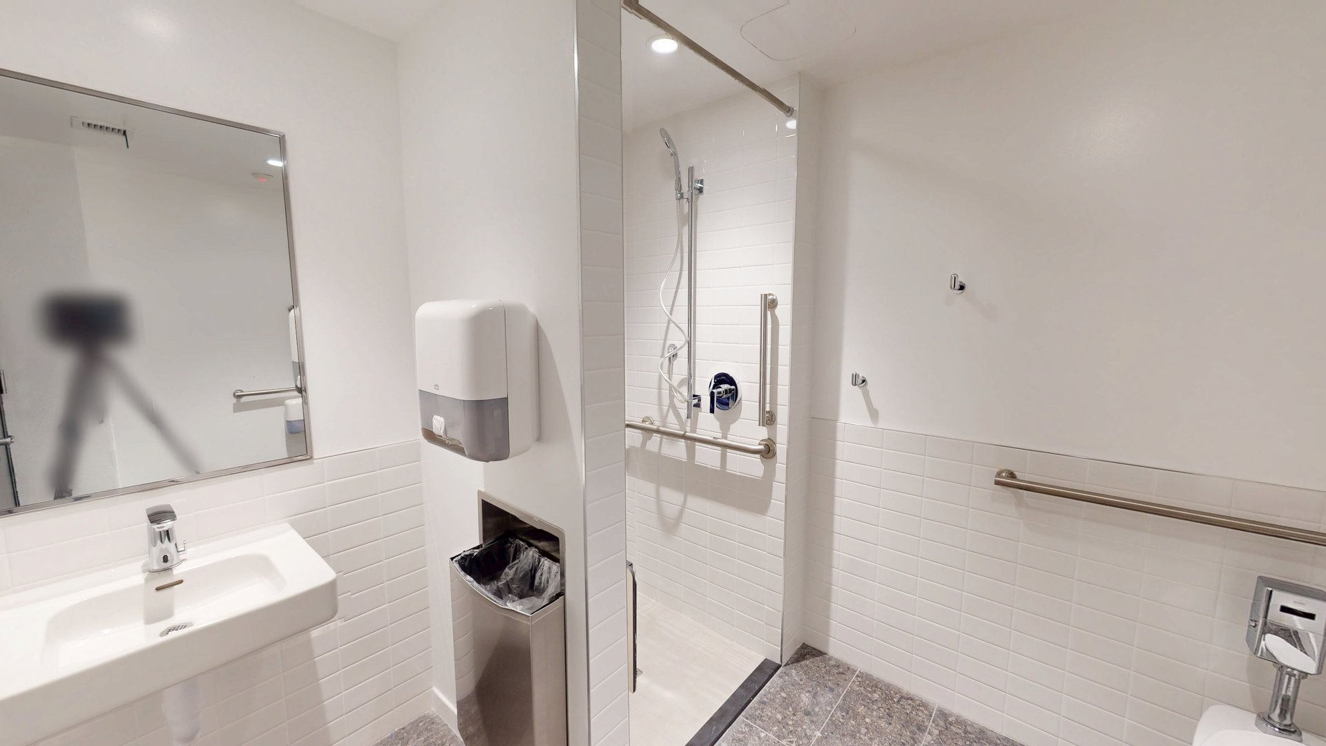 Maria’s Tower Shared Community Bathroom