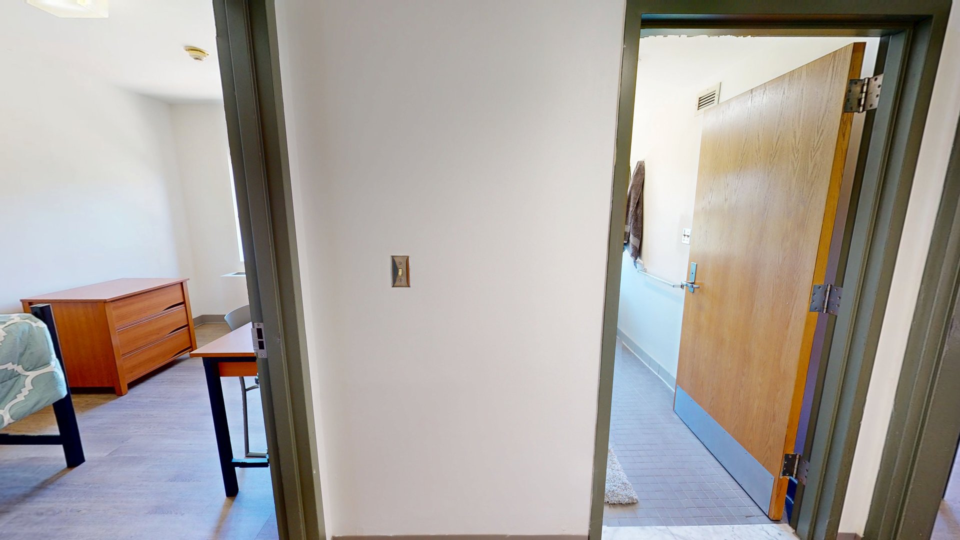 Russ Hall 2 Single Bedroom Suite