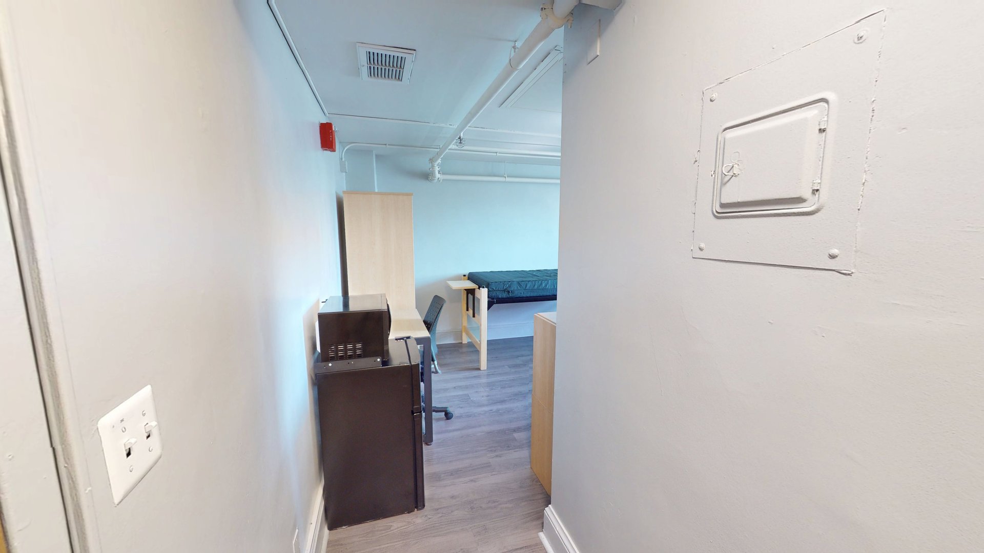 Guthridge 2-Person Room with Private Bathroom